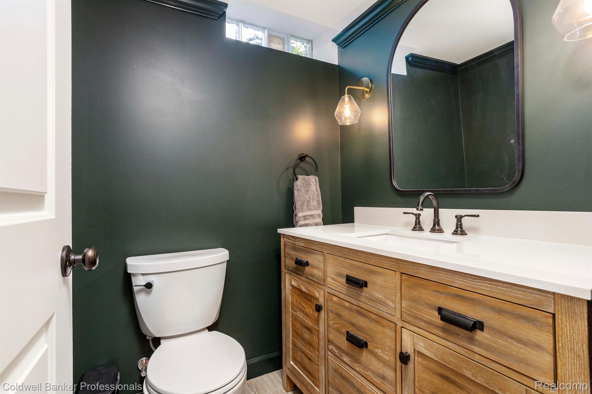 47 Stonehurst Road Grosse Pointe, MI 48236 - Photo 45 of 53 Gallery Image 45