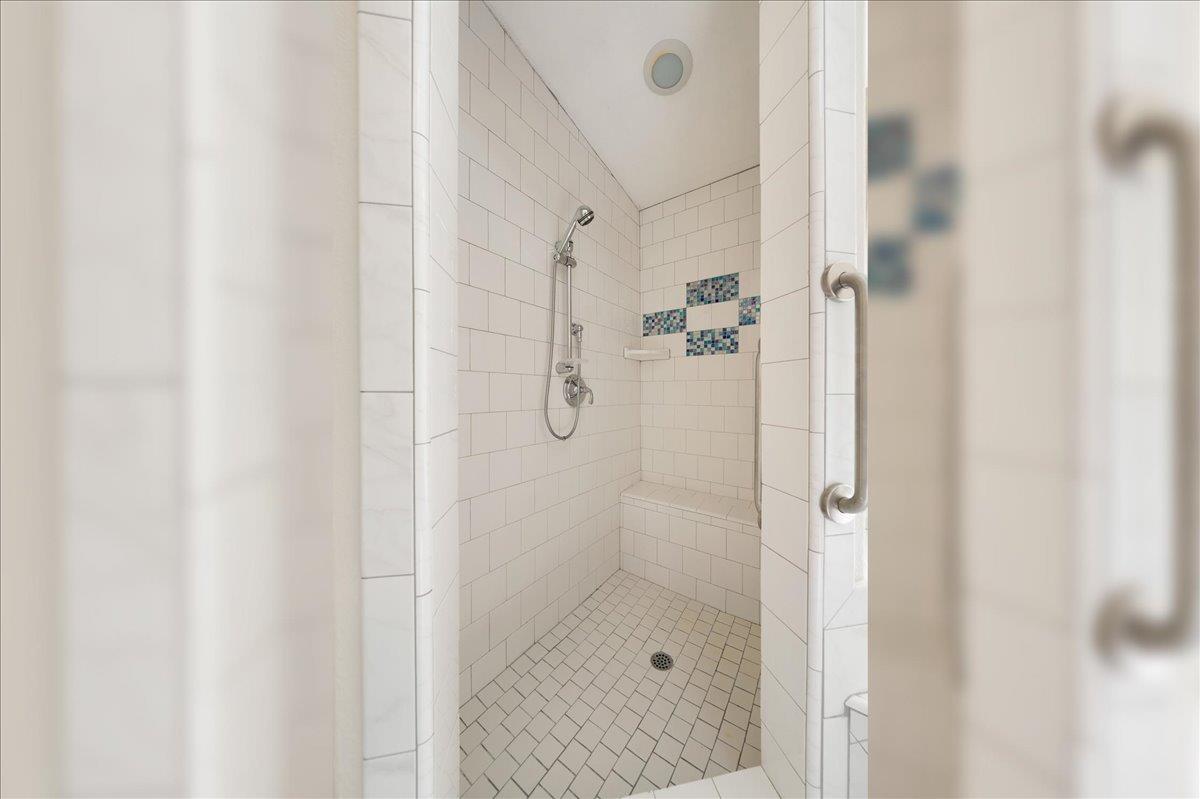 6817 Rappahannock Way Carmichael, CA 95608 - Photo 63 of 65 NANNY SUITE BATH