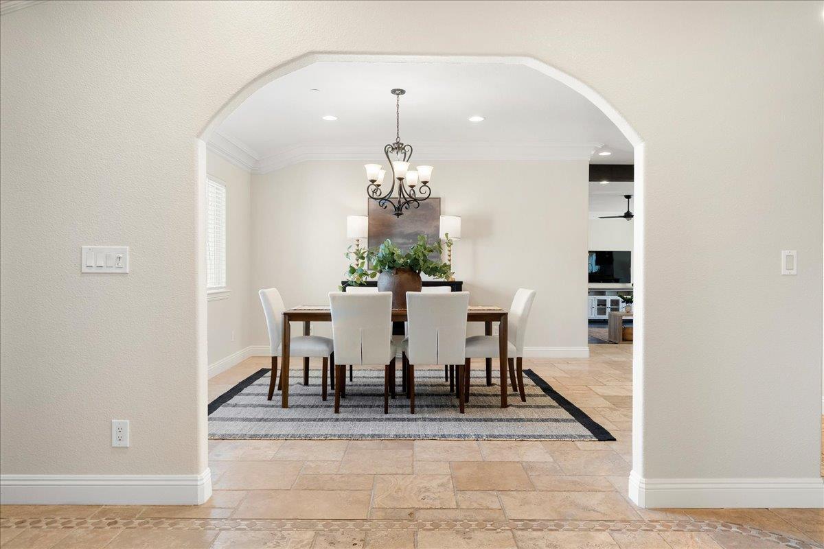 6817 Rappahannock Way Carmichael, CA 95608 - Photo 10 of 65