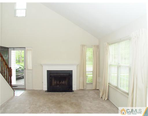 296 Smithwold Road Somerset, NJ 08873 - Photo 2 of 20 Gallery Image 2