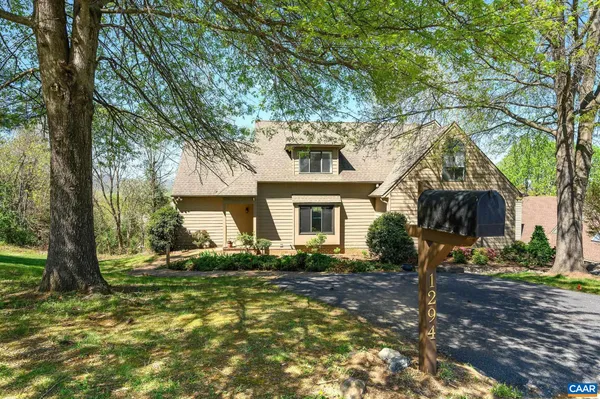 $430,000 | 1294 Millpond Road, Charlottesville, VA 22902