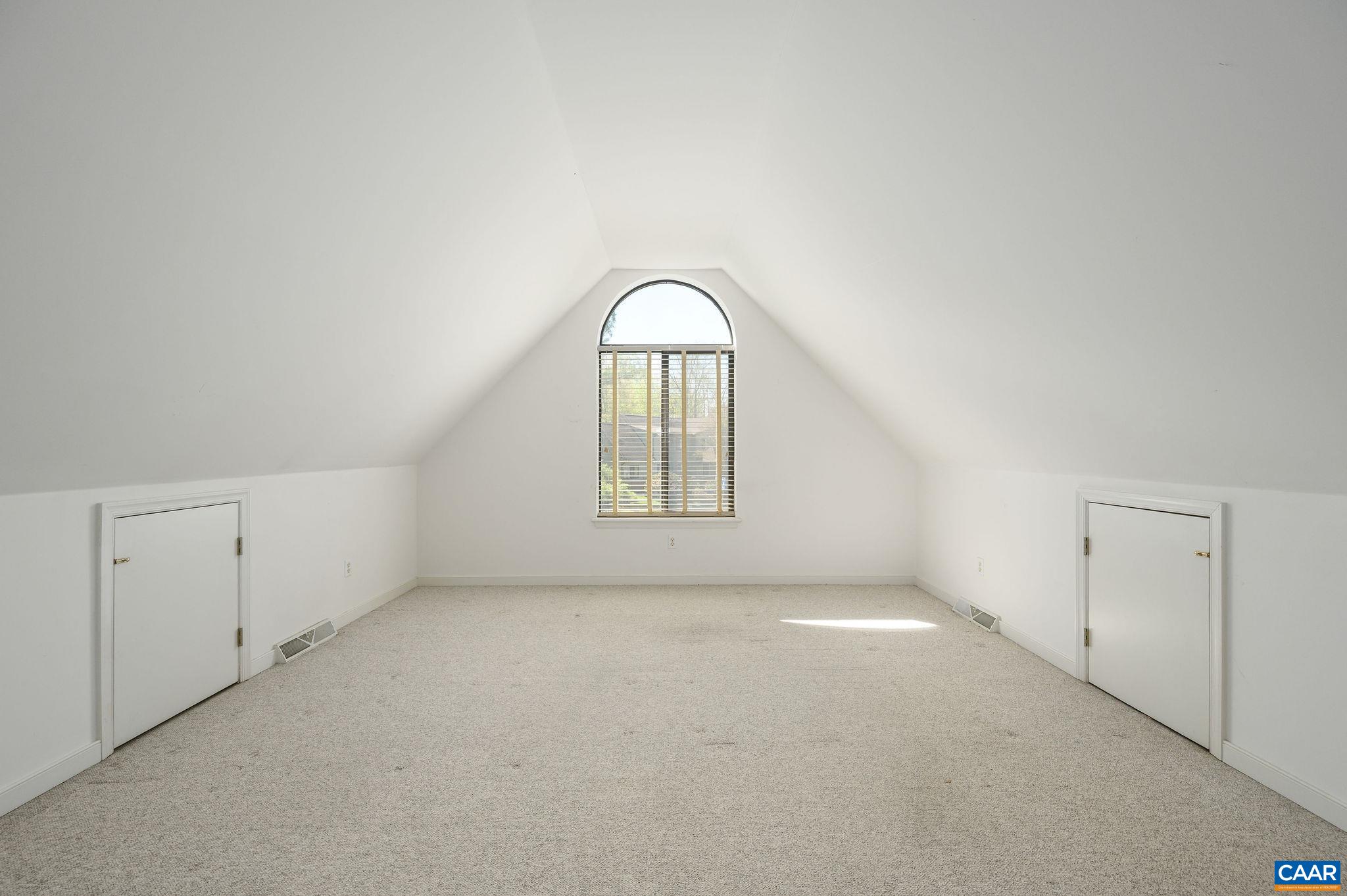 1294 Millpond Road Charlottesville, VA 22902 - Photo 20 of 33