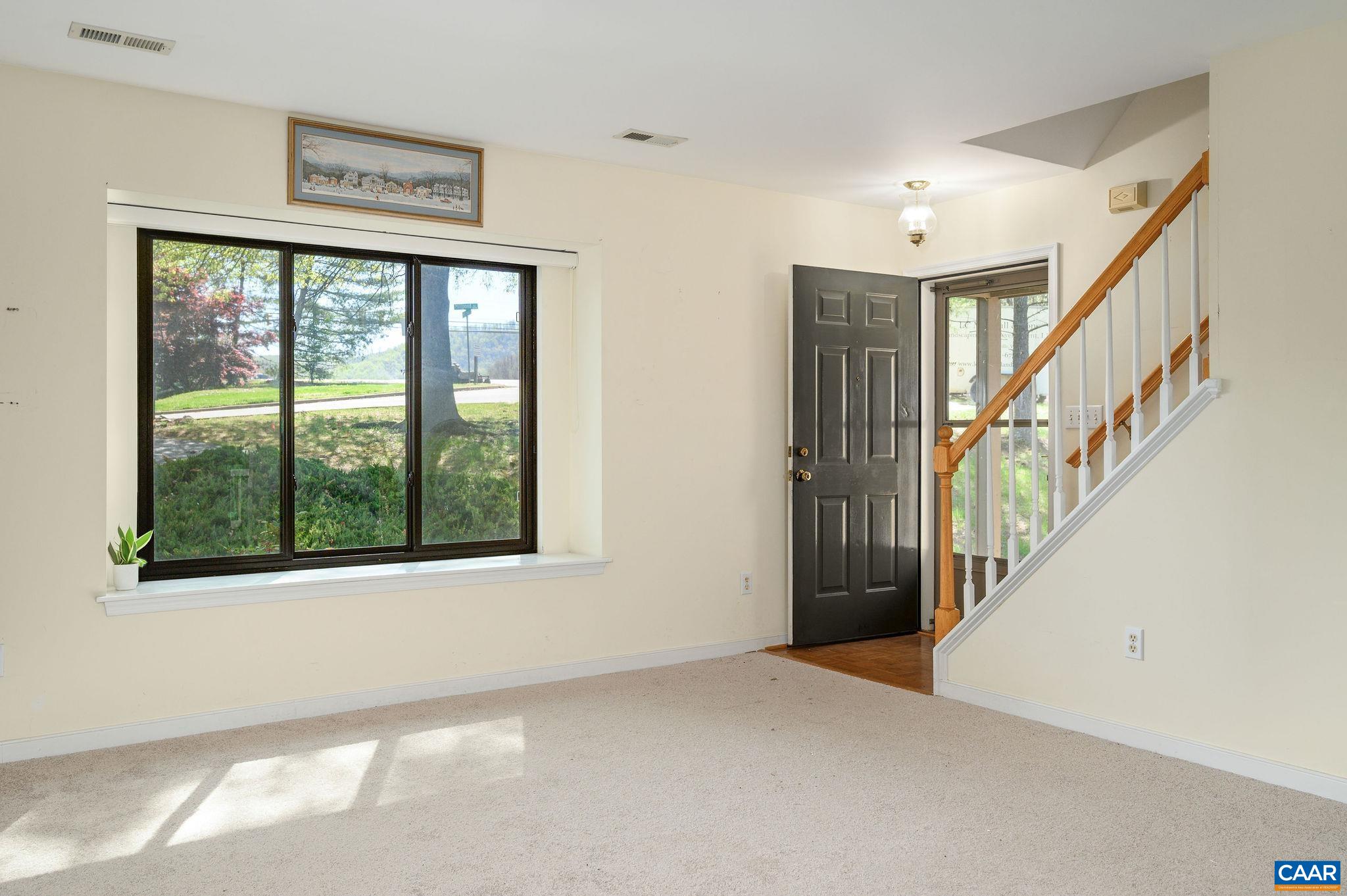 1294 Millpond Road Charlottesville, VA 22902 - Photo 4 of 33