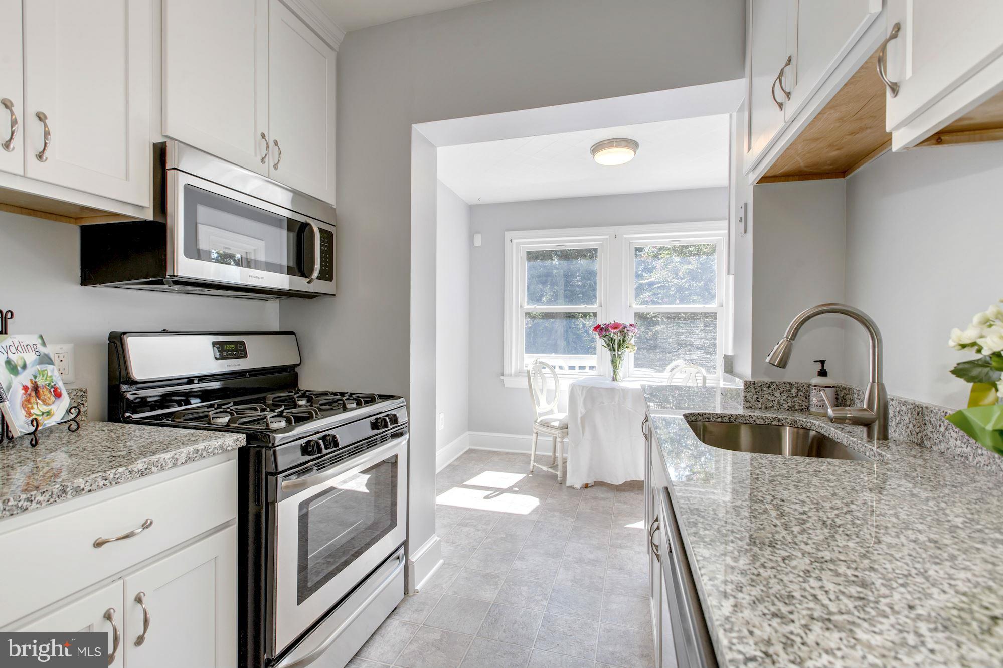 4830 25th Road North Arlington, VA 22207 - Photo 3 of 30 Kitchen