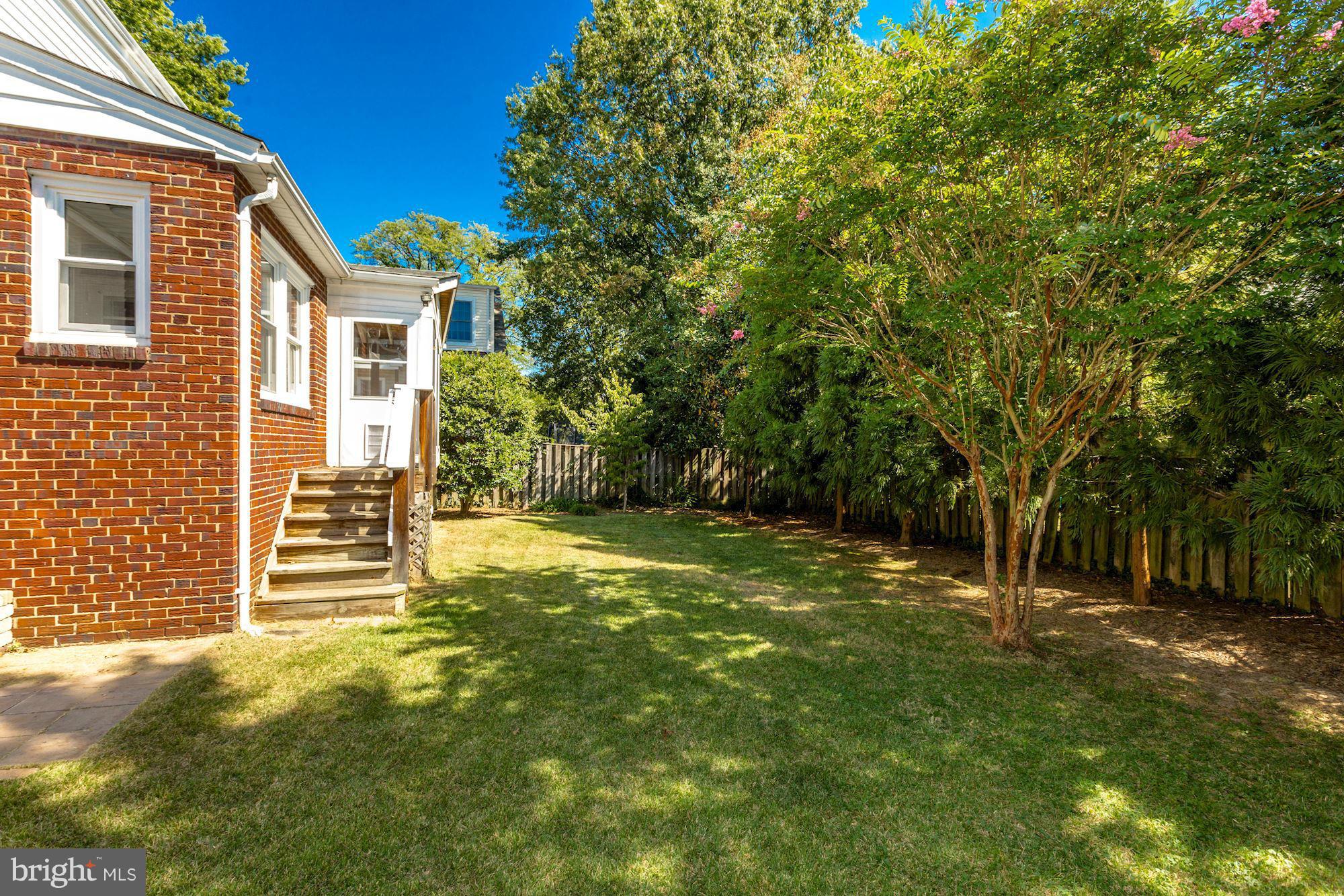 4830 25th Road North Arlington, VA 22207 - Photo 27 of 30 Exterior (Rear)