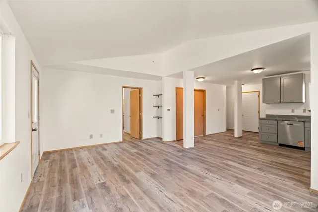 $2,500 | 4021 167th Street Northeast, Unit A, Arlington, WA 98223