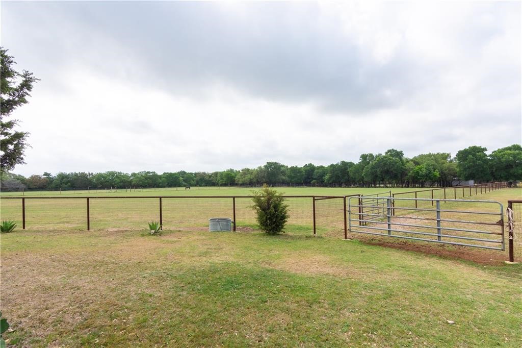 15000 Fitzhugh Road Austin, TX 78736 - Photo 27 of 36