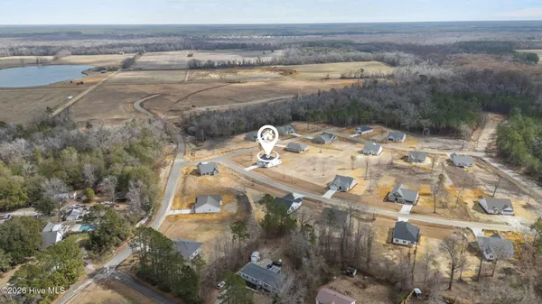 $369,900 | 405 Alice Lane, Burgaw, NC 28425