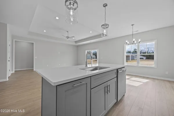 $369,900 | 405 Alice Lane, Burgaw, NC 28425