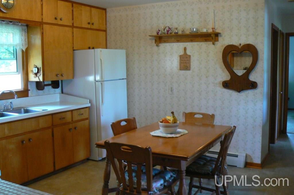 E4187 Slapneck Road Chatham, MI 49816 - Photo 10 of 34 Gallery Image 10