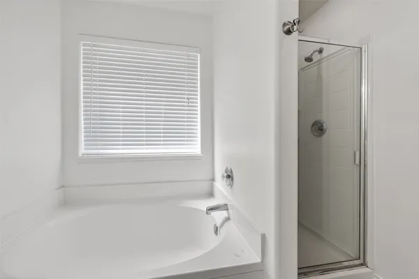 $2,100 | 9111 Grand Villa Lane, Richmond, TX 77407