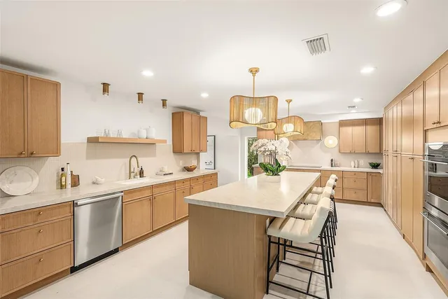 $2,850,000 | 4877 Pineview Circle, Delray Beach, FL 33445