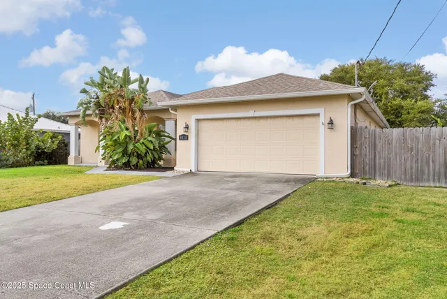 $329,000 | 6420 Homestead Avenue, Cocoa, FL 32927