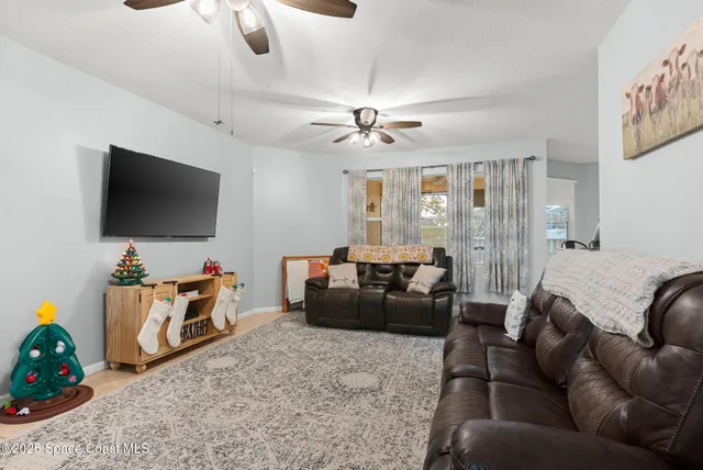 $329,000 | 6420 Homestead Avenue, Cocoa, FL 32927