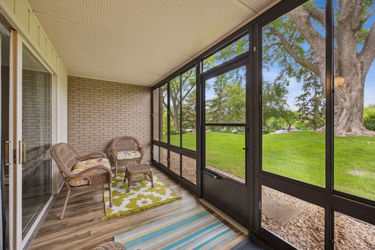 4380 Brookside Court, Unit 116 Edina, MN 55436 - Photo 17 of 30