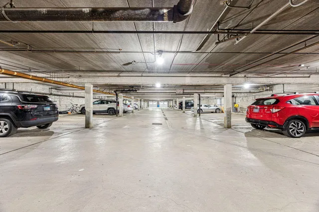 $148,000 | 4380 Brookside Court, Unit 116, Edina, MN 55436