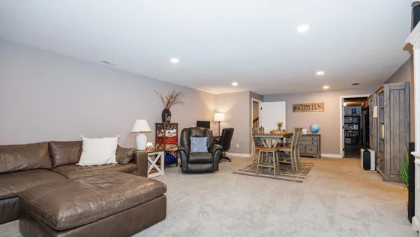 $450,000 | 1001 Bach Drive, Bloomington, IL 61704