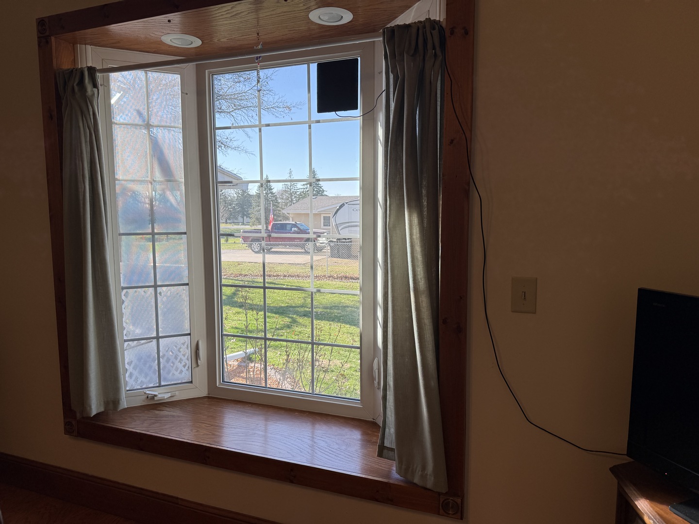 315 1st Street Bennett, IA 52721 - Photo 17 of 48