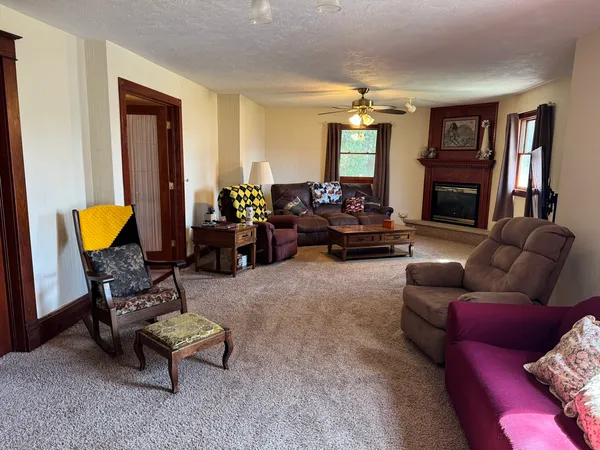 $250,000 | 315 1st Street, Bennett, IA 52721