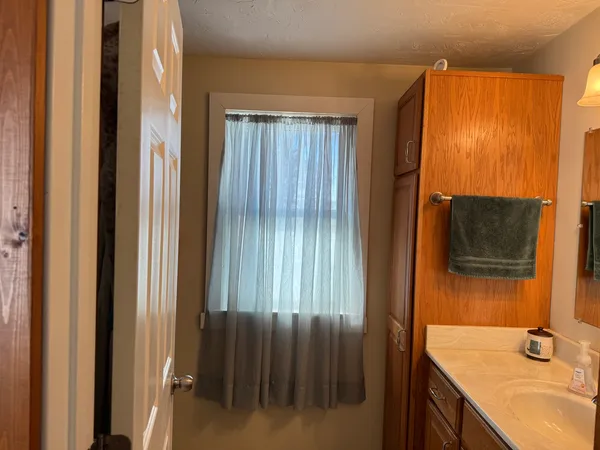 $250,000 | 315 1st Street, Bennett, IA 52721