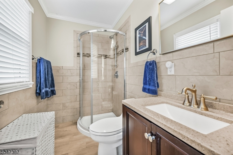 104 Summit Road Sparta, NJ 07871 - Photo 12 of 32