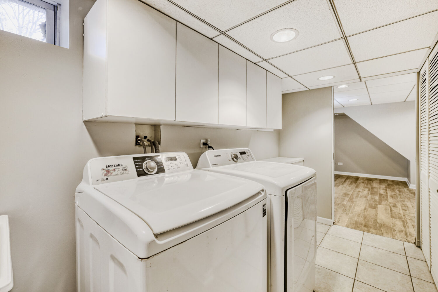 3 Sunset Lane Algonquin, IL 60102 - Photo 23 of 23 a utility room with dryer and washer
