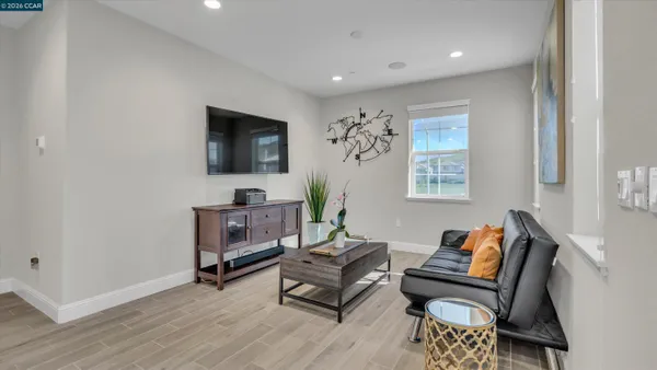 $885,000 | 3025 Aragon Drive, Pittsburg, CA 94565