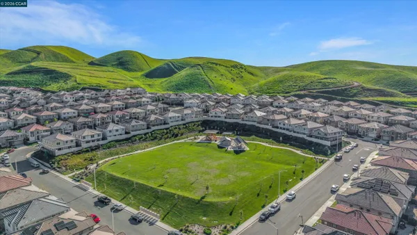 $885,000 | 3025 Aragon Drive, Pittsburg, CA 94565