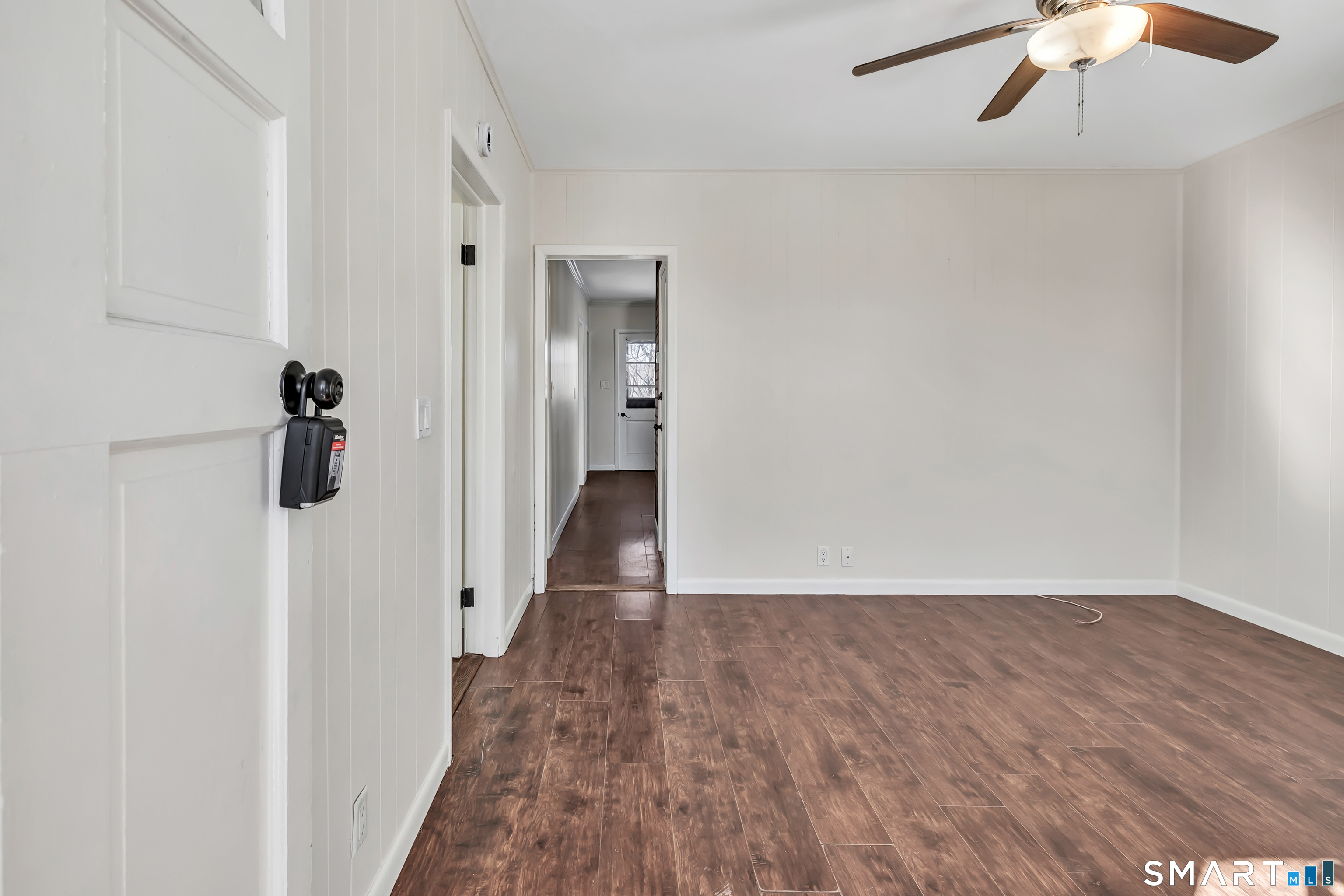 10 Summit Street Derby, CT 06418 - Photo 2 of 18