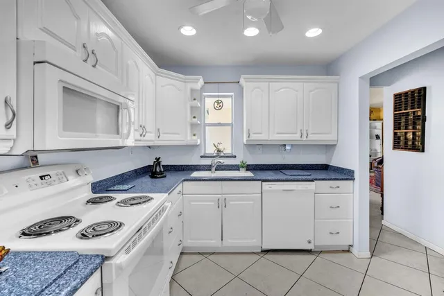 $595,000 | 7460 Southwest 42nd Court, Davie, FL 33314