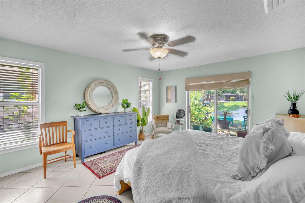 7460 Southwest 42nd Court Davie, FL 33314 - Photo 16 of 35