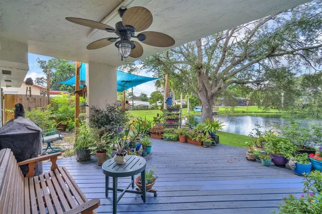 $595,000 | 7460 Southwest 42nd Court, Davie, FL 33314