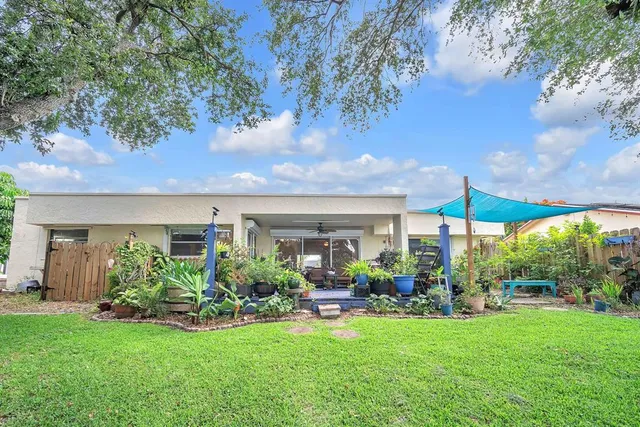 $595,000 | 7460 Southwest 42nd Court, Davie, FL 33314