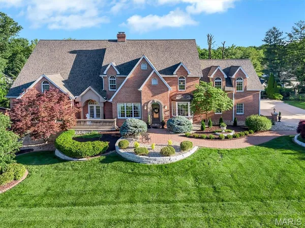 $1,200,000 | 21 Country Club Drive, Edwardsville, IL 62025