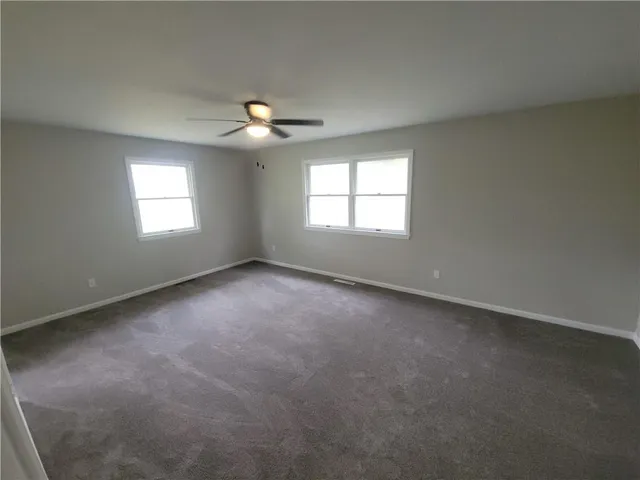 $465,000 | 305 South 170th Street, Girard, KS 66743