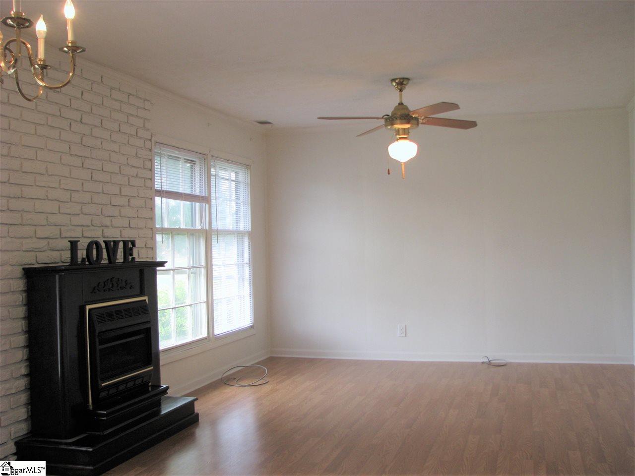 104 Fowler Road Simpsonville, SC 29681 - Photo 12 of 21 Great Room Den