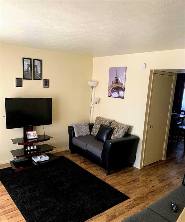 1341 North Jim Miller Road, Unit 121 Dallas, TX 75217 - Photo 14 of 19 Discount 200 Off from Rent