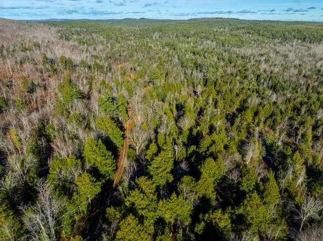 $279,000 | 1237 Ayers Junction Road, Charlotte, ME 04666