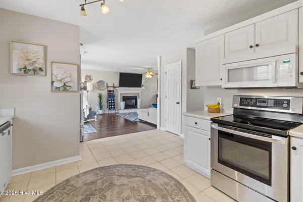 $335,000 | 198 Bridlewood Drive, Jacksonville, NC 28540