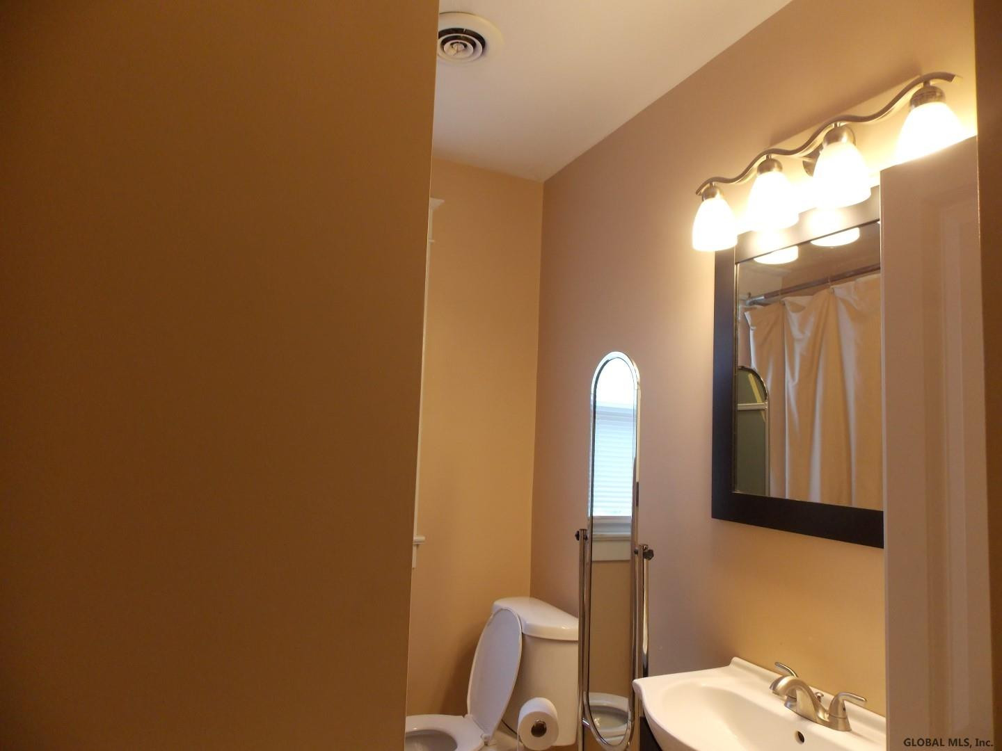 256 Vley Road Scotia, NY 12302 - Photo 15 of 29 Photo 15