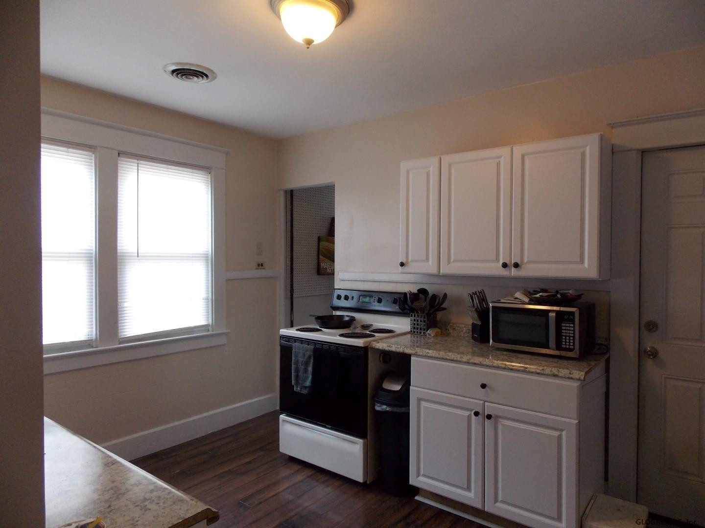 256 Vley Road Scotia, NY 12302 - Photo 3 of 29 Photo 3
