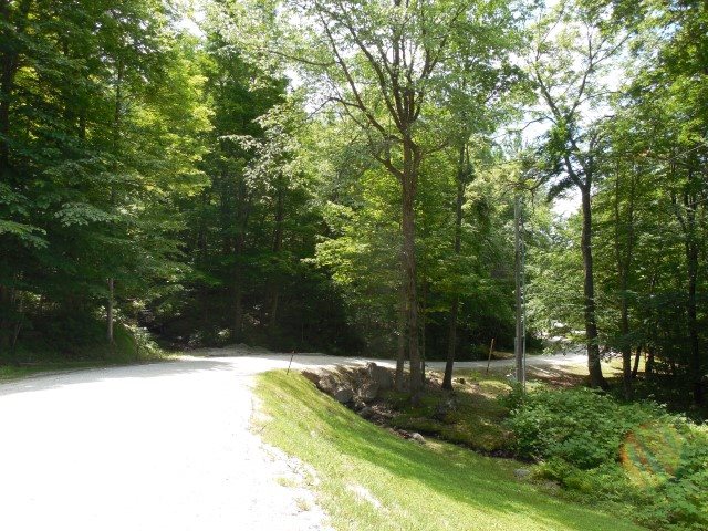 127 Top Ridge Mendon, VT 05701 - Photo 2 of 4