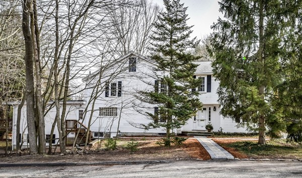 33 R Cedar Street Wellesley, MA 02481 - Photo 1 of 21 a view of a building and trees