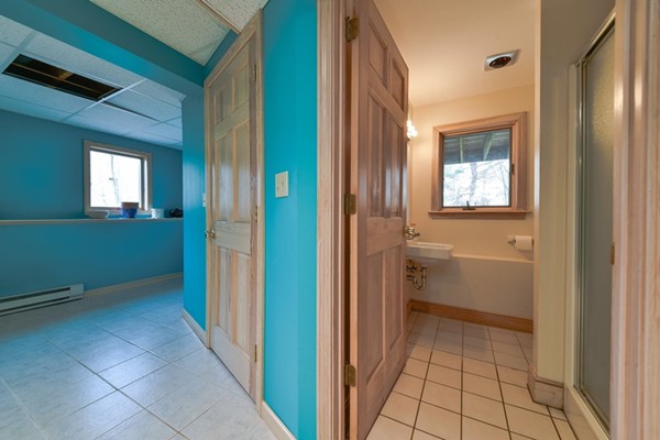 33 R Cedar Street Wellesley, MA 02481 - Photo 16 of 21 a bathroom with a toilet