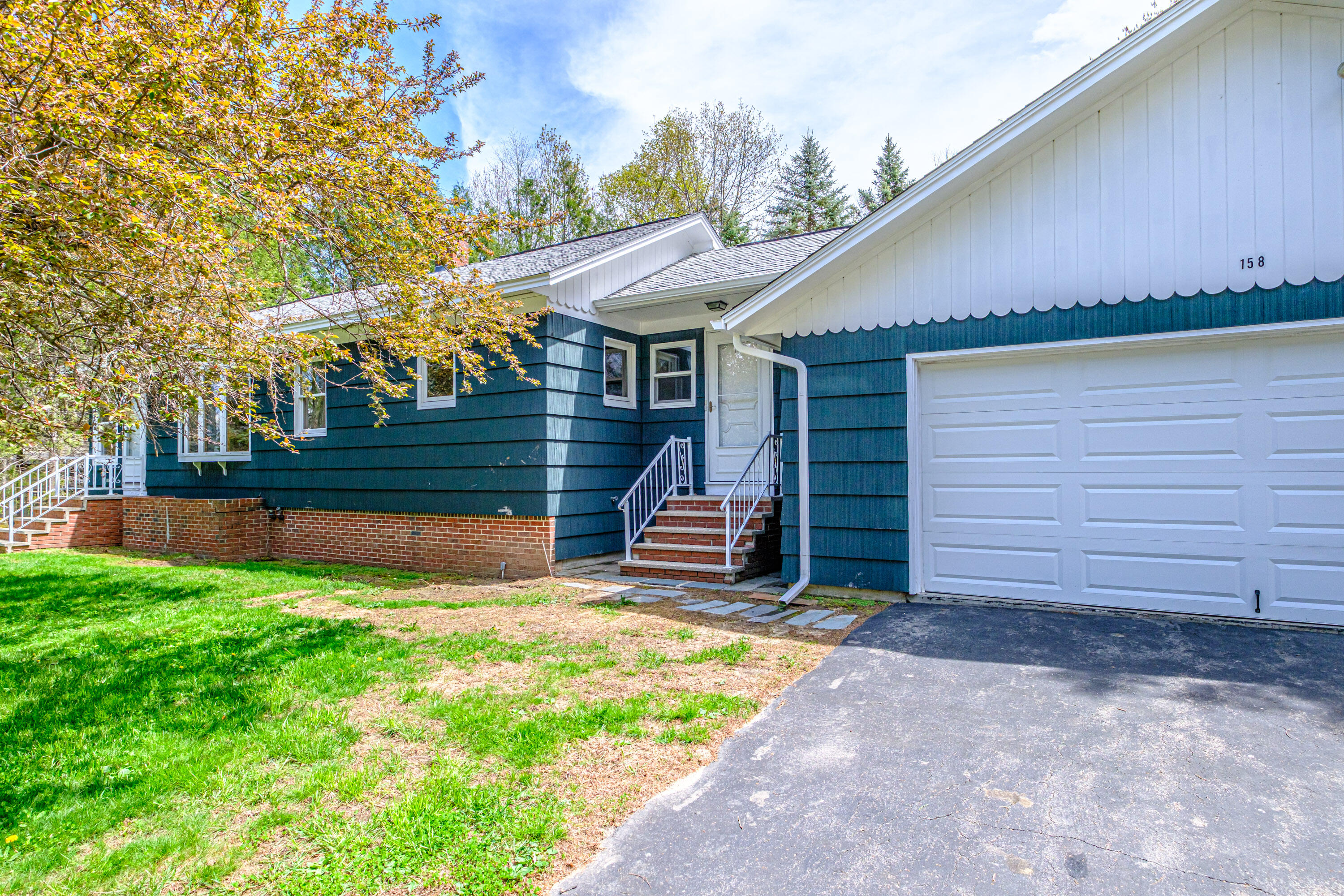 158 Hearthside Road Standish, ME 04084 - Photo 10 of 100 20260511gp-60007