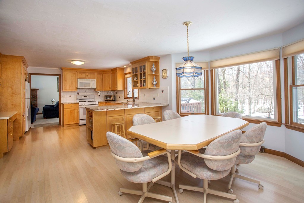 14 Juniper Road Sharon, MA 02067 - Photo 6 of 25