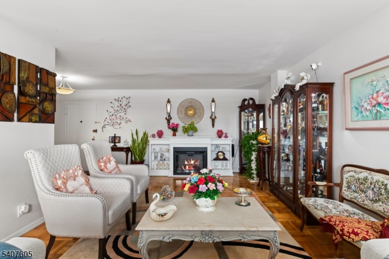 280 Prospect Avenue, Unit 9H Hackensack, NJ 07601 - Photo 11 of 40