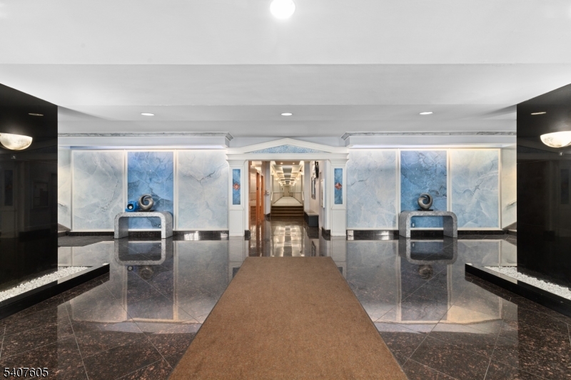 280 Prospect Avenue, Unit 9H Hackensack, NJ 07601 - Photo 5 of 40