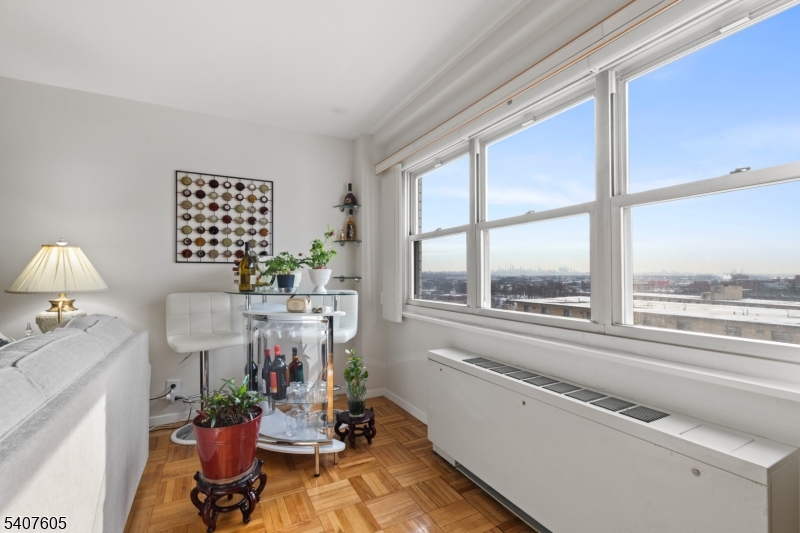 280 Prospect Avenue, Unit 9H Hackensack, NJ 07601 - Photo 7 of 37