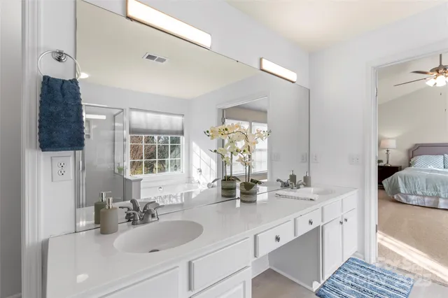 $490,000 | 5571 Cambridge Bay Drive, Charlotte, NC 28269